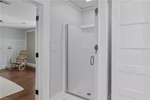 608 N Stratford Rd, Winston-Salem, NC 27104 - Photo 31