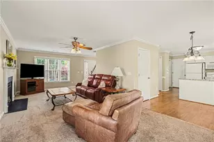 5601 Wellsley Dr W, Greensboro, NC 27407 - Photo 7