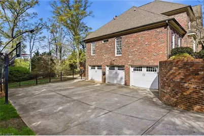 5522 Garden Park Lane, Winston-Salem, NC 27106 - Photo 3