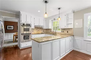 3421 Deep Green Dr, Greensboro, NC 27410 - Photo 5
