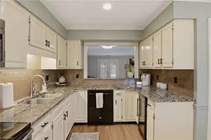 565 Sherwood Hills Dr, Winston-Salem, NC 27104 - Photo 15