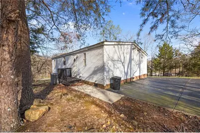 1609 Kennedy Road, Thomasville, NC 27360 - Photo 3