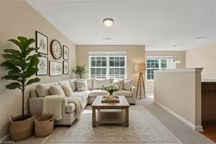 526 Song Sparrow Ln, Greensboro, NC 27409 - Photo 3