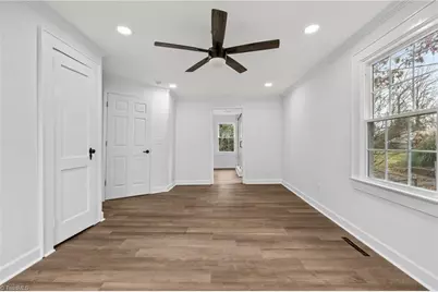415 Spring Street, Thomasville, NC 27360 - Photo 23
