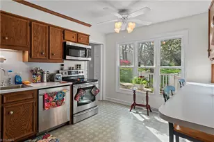 223 Vandyke St, Kernersville, NC 27284 - Photo 13