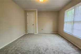 4059 Village Pl, Winston-Salem, NC 27127 - Photo 9