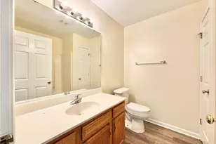 21 Franklinwood Dr, Greensboro, NC 27401 - Photo 13