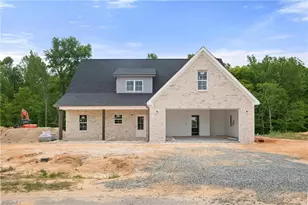 355 Enclave Dr, Clemmons, NC 27012 - Photo 3