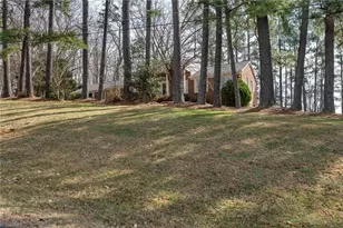 2160 Margaret Dr, Mount Airy, NC 27030 - Photo 5