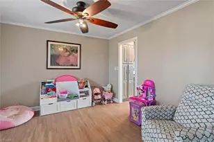 2160 Margaret Dr, Mount Airy, NC 27030 - Photo 9