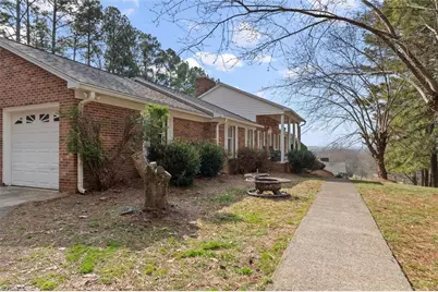 2160 Margaret Drive, Mount Airy, NC 27030 - Photo 3