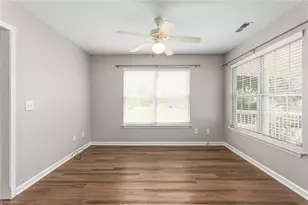 816 Hawthorn Ridge Dr, Whitsett, NC 27377 - Photo 15