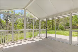 816 Hawthorn Ridge Dr, Whitsett, NC 27377 - Photo 41