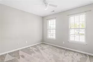 816 Hawthorn Ridge Dr, Whitsett, NC 27377 - Photo 29