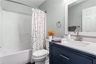 816 Hawthorn Ridge Dr, Whitsett, NC 27377 - Photo 33