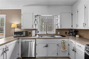 239 Harris Ave, Elkin, NC 28621 - Photo 11