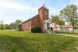 511 James St, Burlington, NC 27127 - Photo 3