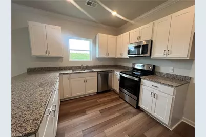 640 Cam Circle, High Point, NC 27265 - Photo 7