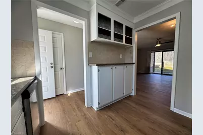 514 Brookside Court, Kernersville, NC 27284 - Photo 7