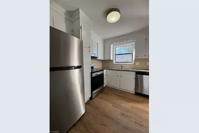 514 Brookside Court, Kernersville, NC 27284 - Photo 5