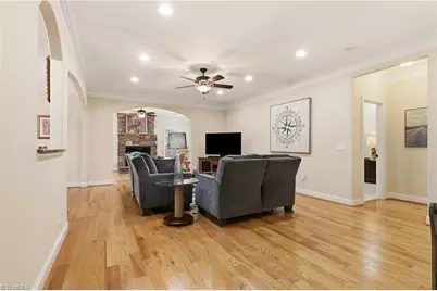 4420 Rosebriar Square Drive, Winston-Salem, NC 27106 - Photo 9