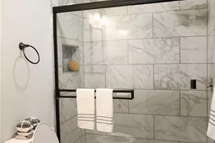 1631 N Hamilton St, High Point, NC 27262 - Photo 9