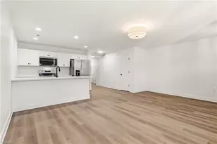 1655 Stone Hill Ct, Winston-Salem, NC 27105 - Photo 7