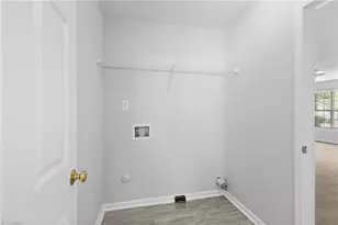 1801 Antler Ct, Greensboro, NC 27406 - Photo 21