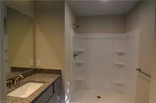 304 E 8th Street 8th St, Lexington, NC 27295 - Photo 9