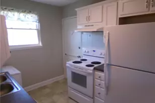 2527 Miller Park Cir, Winston-Salem, NC 27103 - Photo 3