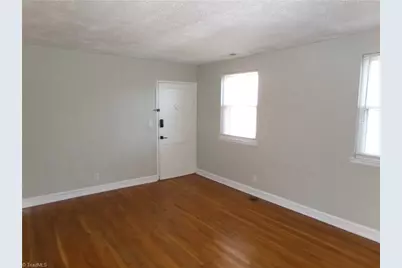 2527 Miller Park Circle #C, Winston-Salem, NC 27103 - Photo 7