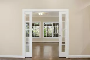 2218 Brigham Rd, Greensboro, NC 27409 - Photo 11