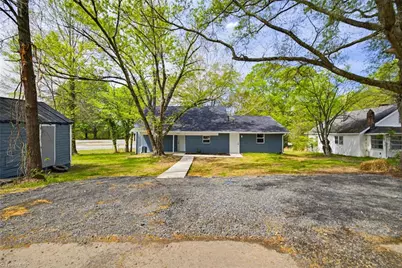 804 Ridge Street, Madison, NC 27025 - Photo 29