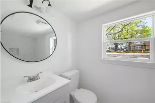 804 Ridge St, Madison, NC 27025 - Photo 17