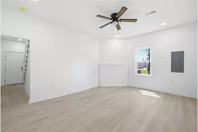 804 Ridge Street, Madison, NC 27025 - Photo 5