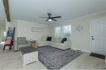 396 Regina Drive, Thomasville, NC 27360 - Photo 5