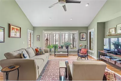 1600 Allen Jarrett Drive, Mebane, NC 27302 - Photo 9