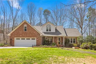 1600 Allen Jarrett Dr, Mebane, NC 27302 - Photo 1