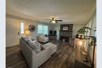 3145 Volunteer Road, Pinnacle, NC 27043 - Photo 23