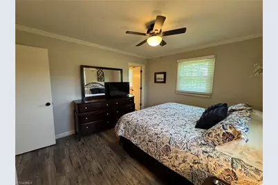 3145 Volunteer Road, Pinnacle, NC 27043 - Photo 37