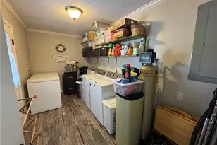 3145 Volunteer Rd, Pinnacle, NC 27043 - Photo 35