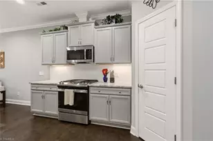 2901 Fernley Ct, High Point, NC 27262 - Photo 13