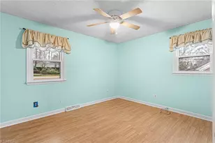 4608 Sun Valley Ln, Kernersville, NC 27284 - Photo 23