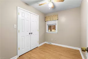 4608 Sun Valley Ln, Kernersville, NC 27284 - Photo 25