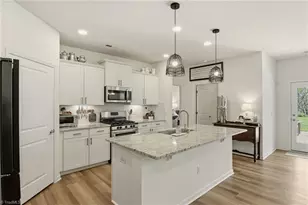 5138 Garnet Hill Dr, Clemmons, NC 27012 - Photo 7