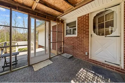 1048 Lindale Drive, Asheboro, NC 27205 - Photo 23