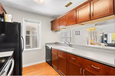 217 Oakwood Court, Winston-Salem, NC 27103 - Photo 9