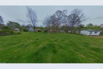 611 Mobile Street, Greensboro, NC 27406 - Photo 17