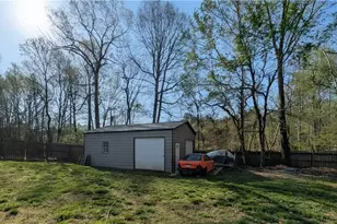 97 Red Bud Ln, Thomasville, NC 27360 - Photo 29