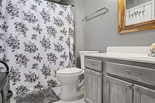 97 Red Bud Ln, Thomasville, NC 27360 - Photo 17